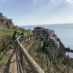 Zia Letizia Bed And Wine 게스트하우스 4*