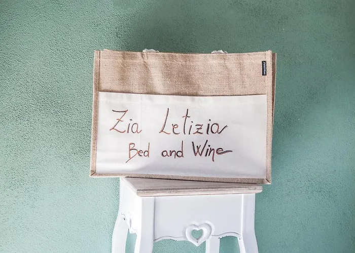 Гостевой дом Zia Letizia Bed And Wine Монтероссо-аль-Маре